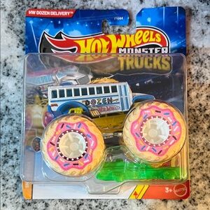 Hot Wheels Monster Trucks Dozen Delivery Toy
